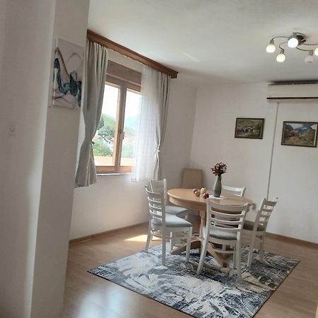 Guesthouse Sanja - Apartments 212 モスタル エクステリア 写真