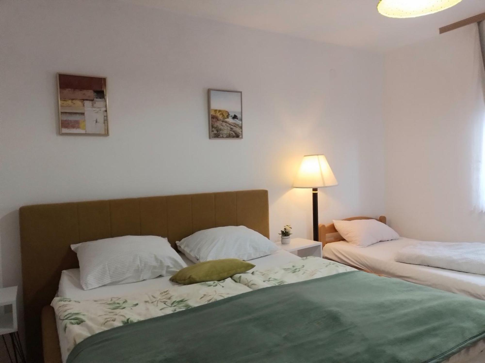 Guesthouse Sanja - Apartments 212 モスタル エクステリア 写真